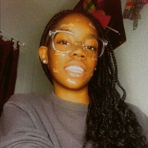 Meet your Posher, Keyara